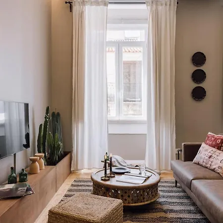 Ammar - 2 Bedrooms In Principe Real Lisbon
