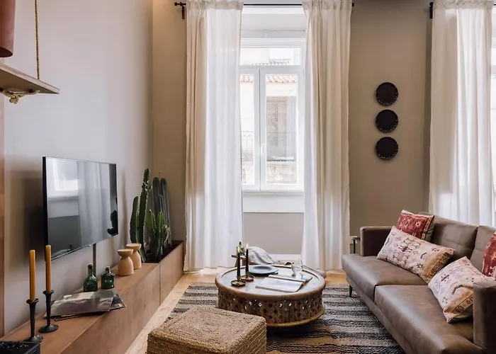Ammar - 2 Bedrooms In Principe Real ליסבון